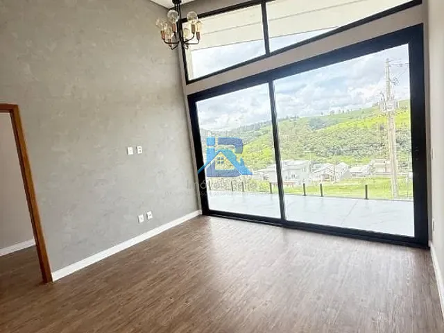 Casa com 497m² 3 quartos e 3 banheiros, à venda, no bairro Bairro Itapema em Itatiba