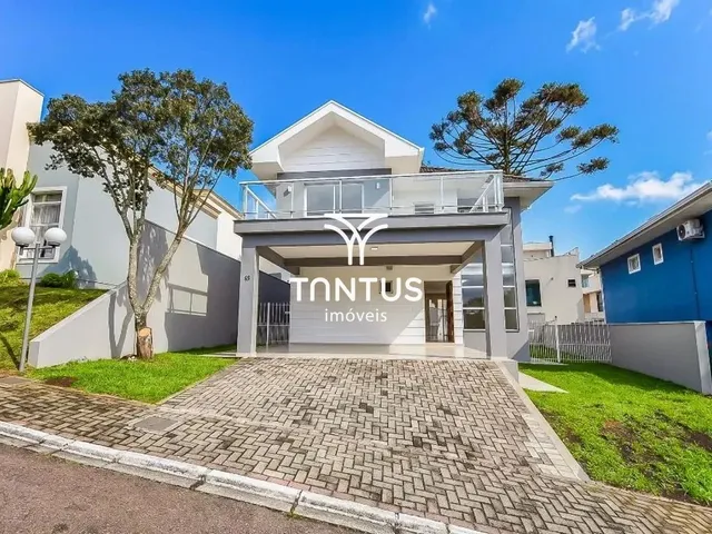 Casa com 180m² 3 quartos e 5 banheiros, para alugar, no bairro Santa Felicidade em Curitiba