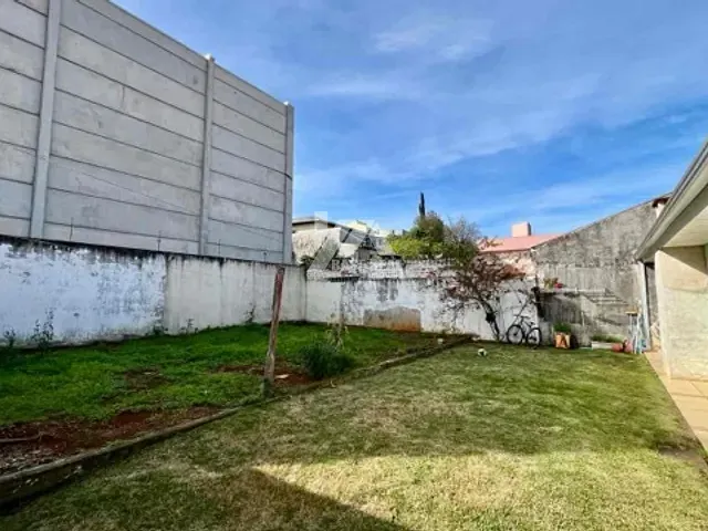 Casa 3 quartos e 3 banheiros, à venda, no bairro Vila Bela em Guarapuava