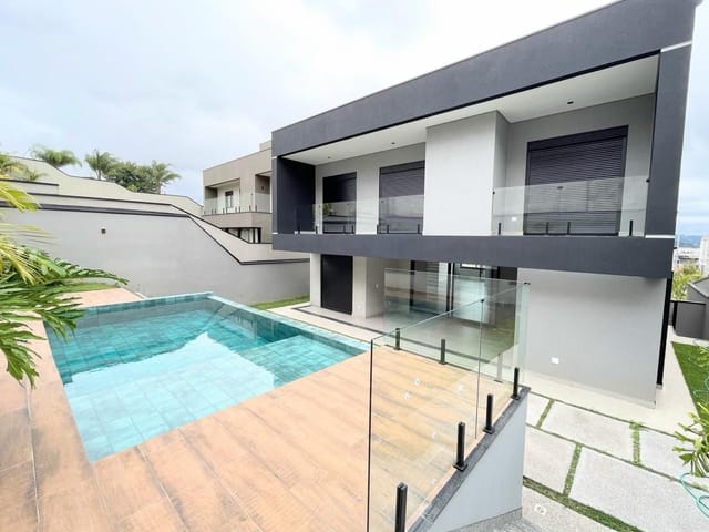Casa com 460m² 5 quartos e 6 banheiros, à venda, no bairro Condomínio Residencial Alphaville em São José dos Campos
