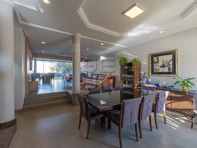 Casa com 400m² 4 quartos e 4 banheiros, à venda, no bairro Terras de Santana em Londrina