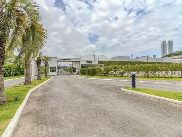 Casa com 269m² 3 quartos e 3 banheiros, à venda, no bairro Barra em Balneário Camboriú
