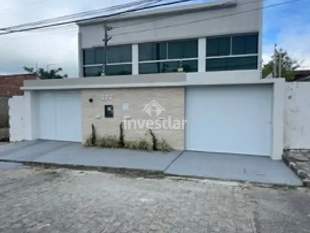 Casa com 360m² 4 quartos e 6 banheiros, à venda, no bairro Itararé em Campina Grande