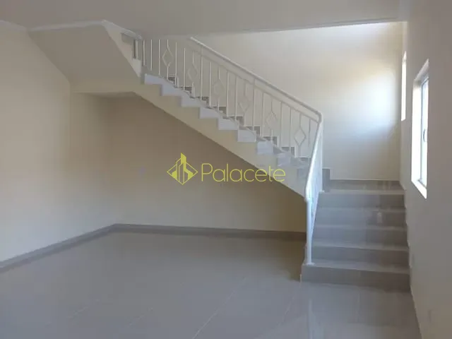 Casa com 150m² 3 quartos e 1 banheiro, à venda, no bairro Jardim Imperial em Pindamonhangaba