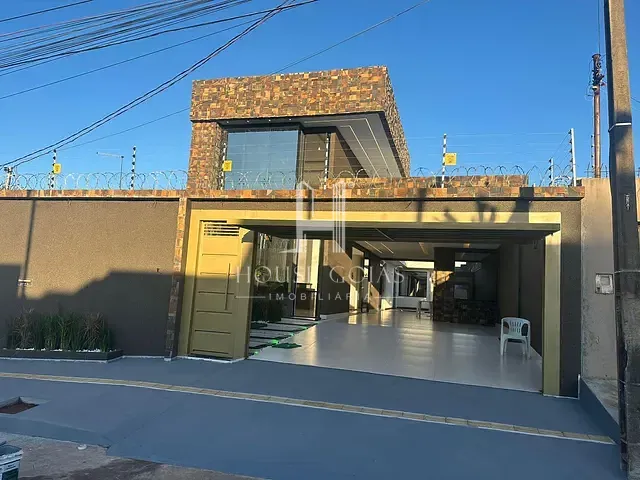 Casa com 400m² 4 quartos e 5 banheiros, à venda, no bairro Setor Faiçalville em Goiânia