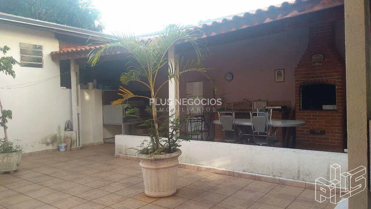 Casa, 3 quartos, 250 m² - Foto 18