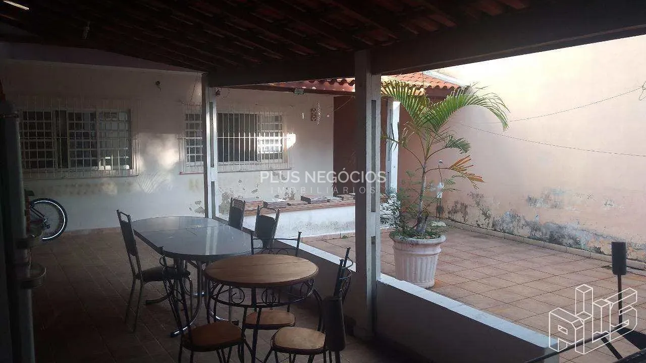 Casa, 3 quartos, 250 m² - Foto 19