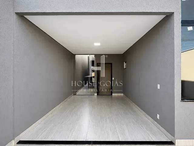 Casa com 185m² 3 quartos e 2 banheiros, à venda, no bairro Solange Park II em Goiânia