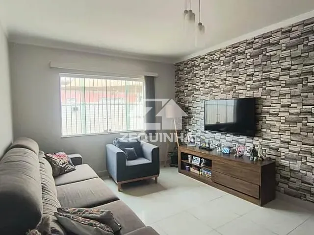 Casa com 125m² 3 quartos e 4 banheiros, à venda, no bairro Jd Dabril em Osasco