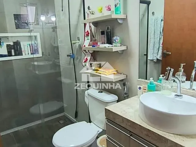 Casa com 125m² 3 quartos e 4 banheiros, à venda, no bairro Jd Dabril em Osasco