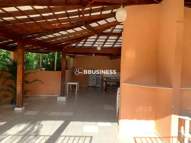 Casa 2 quartos e 2 banheiros, à venda, no bairro Jardim Petrópolis em Cotia