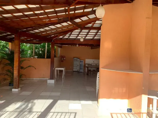 Casa 2 quartos e 2 banheiros, à venda, no bairro Jardim Petrópolis em Cotia