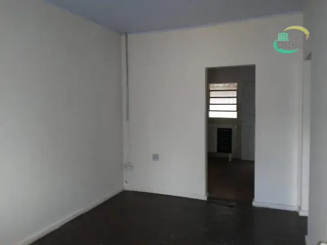 Casa com 300m² 2 quartos e 1 banheiro, à venda, no bairro Vila Joaquim Inácio em Campinas