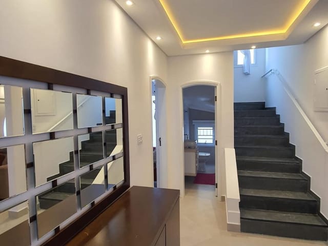 Casa com 360m² 5 quartos e 4 banheiros, à venda, no bairro Jardim Esplanada II em São José dos Campos