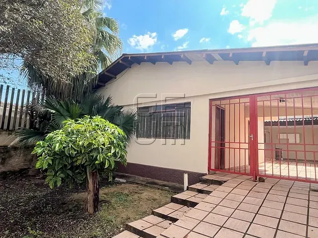 Casa 3 quartos e 2 banheiros, à venda, no bairro Jardim Monções em Londrina