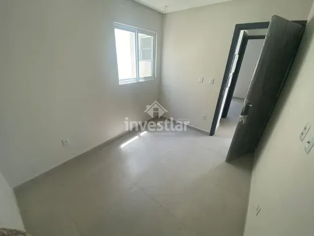 Casa 3 quartos e 2 banheiros, à venda, no bairro Serrotão em Campina Grande