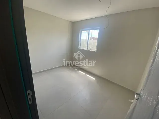 Casa 3 quartos e 2 banheiros, à venda, no bairro Serrotão em Campina Grande