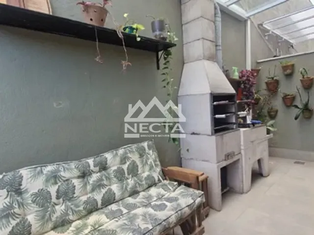 Casa com 83m² 2 quartos e 3 banheiros, à venda, no bairro Jardim Britânia em Caraguatatuba