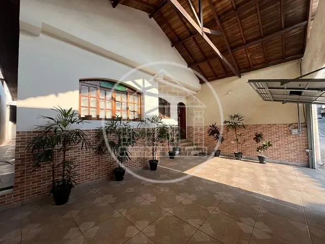 Casa com 240m² 3 quartos e 4 banheiros, à venda, no bairro Parque Alto do Rio Bonito em São Paulo