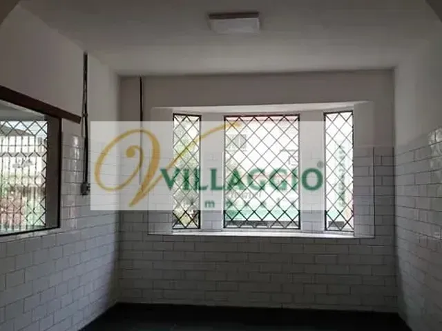 Casa com 242m² 2 quartos e 2 banheiros, para alugar, no bairro Centro em São José do Rio Preto