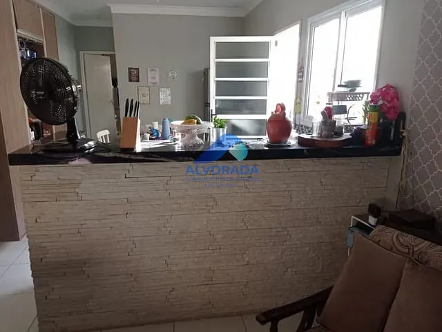 Casa com 125m² 1 quarto e 2 banheiros, à venda, no bairro Jardim Pararangaba em São José dos Campos