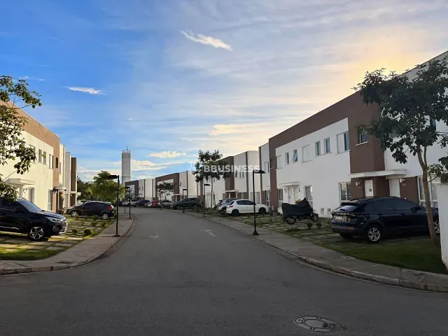 Casa 3 quartos e 3 banheiros, à venda, no bairro Gramado em Cotia
