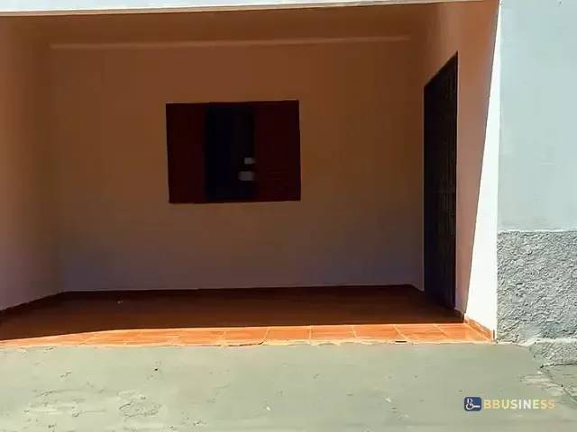 Casa 3 quartos e 1 banheiro, à venda, no bairro Vila Nova em Porto Nacional