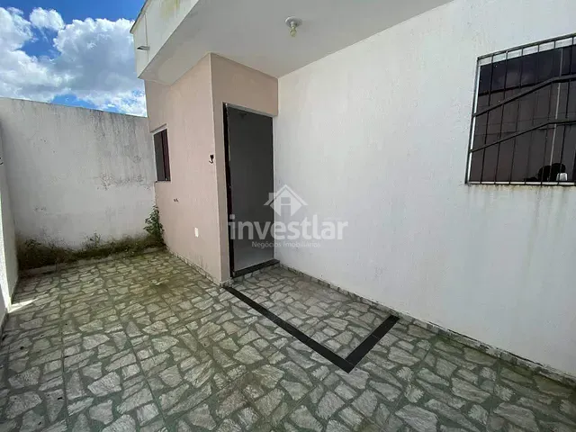 Casa 2 quartos e 2 banheiros, para alugar, no bairro Distrito Industrial em Campina Grande