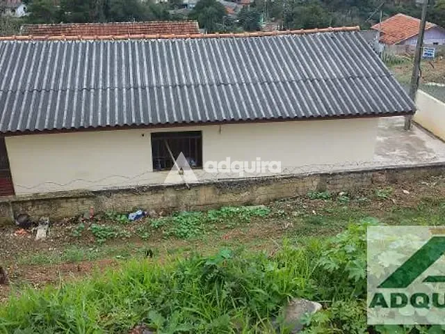 Casa com 231m², à venda, no bairro Uvaranas em Ponta Grossa