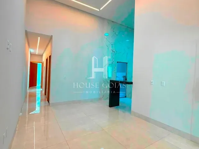 Casa com 137m² 3 quartos e 2 banheiros, à venda, no bairro Residencial Flor do Ipê II em Senador Canedo