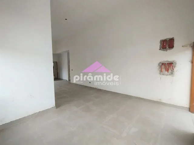 Casa com 300m² 3 quartos e 2 banheiros, à venda, no bairro Condomínio Terras do Vale em Caçapava
