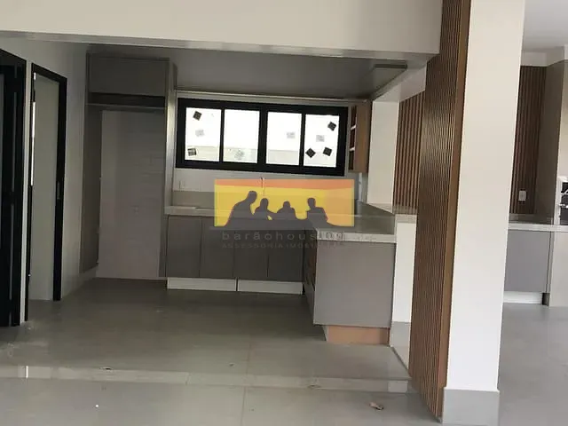 Casa com 300m² 4 quartos e 6 banheiros, à venda, no bairro Betel em Paulínia