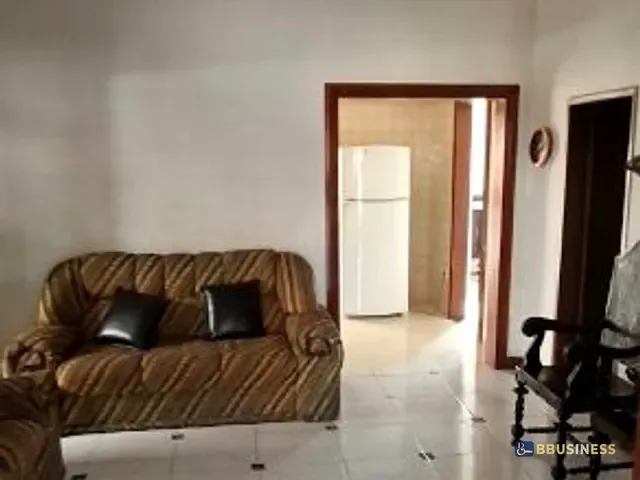 Casa 4 quartos e 2 banheiros, à venda, no bairro Parque Rosário em Campos dos Goytacazes