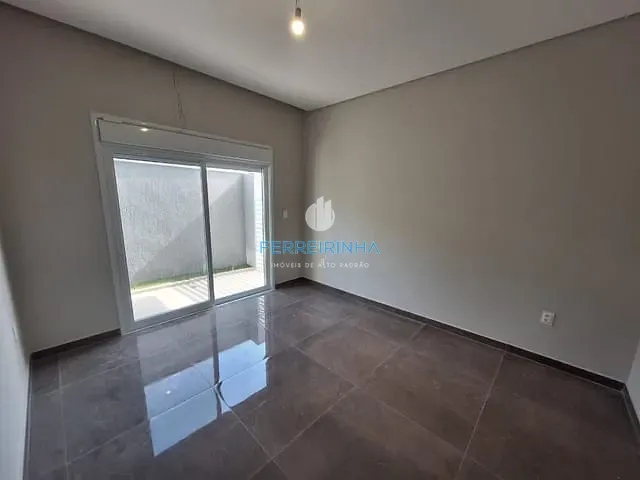 Casa com 450m² 4 quartos e 5 banheiros, à venda, no bairro Condomínio Residencial Jaguary em São José dos Campos