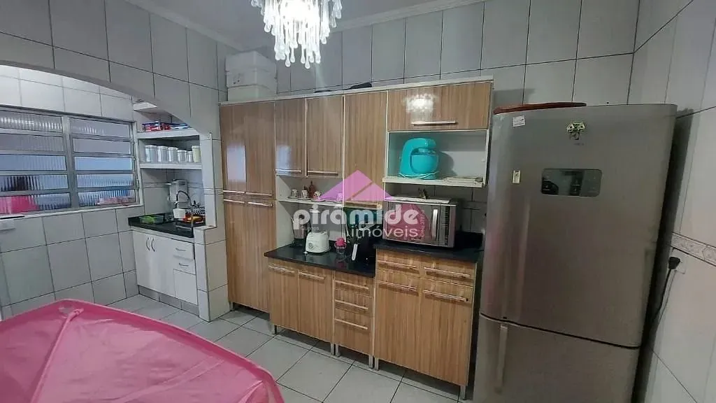 Casa, 3 quartos, 131 m² - Foto 3