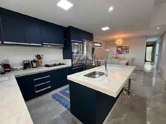 Casa 3 quartos e 2 banheiros, à venda, no bairro Bonsucesso em Guarapuava