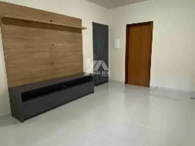 Casa 3 quartos e 1 banheiro, à venda, no bairro Jardim Carvalho em Ponta Grossa