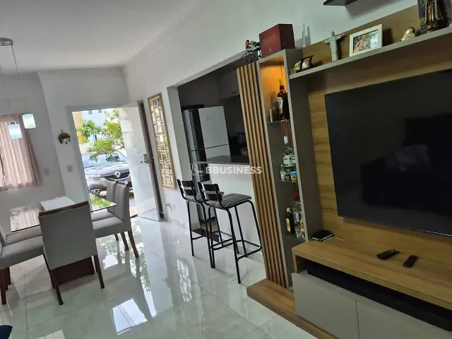 Casa com 110m² 2 quartos e 3 banheiros, à venda, no bairro Paisagem Renoir em Cotia