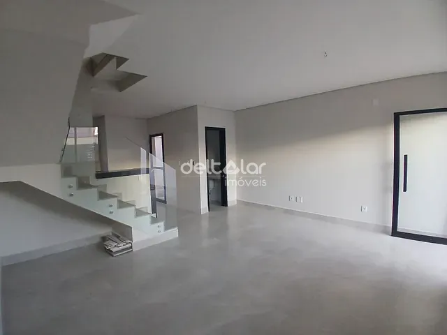 Casa com 126m² 3 quartos e 2 banheiros, à venda, no bairro Itapoã em Belo Horizonte