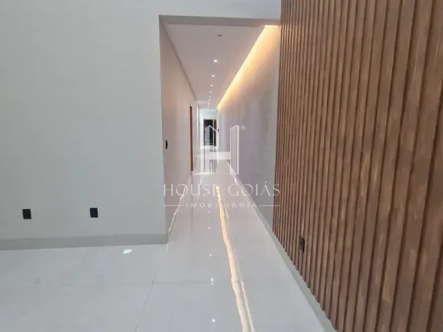 Casa com 233m² 3 quartos e 3 banheiros, à venda, no bairro Vila Oliveira em Aparecida de Goiânia