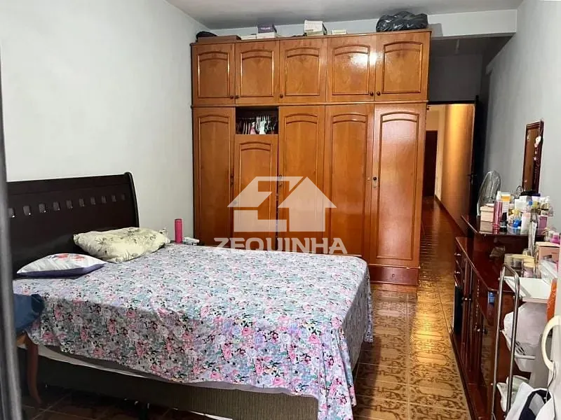 Casa, 4 quartos, 184 m² - Foto 2