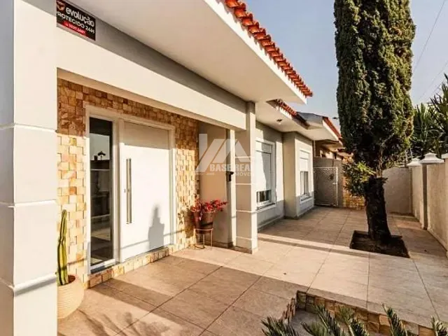 Casa 3 quartos e 1 banheiro, à venda, no bairro Orfãs em Ponta Grossa