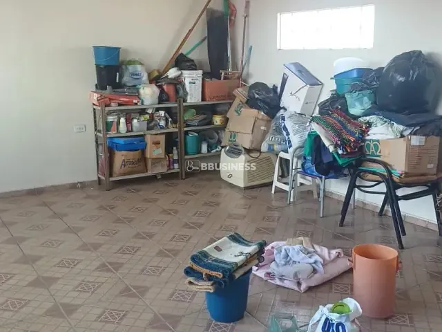 Casa 4 quartos e 2 banheiros, à venda, no bairro Jardim São Jorge em Nova Odessa