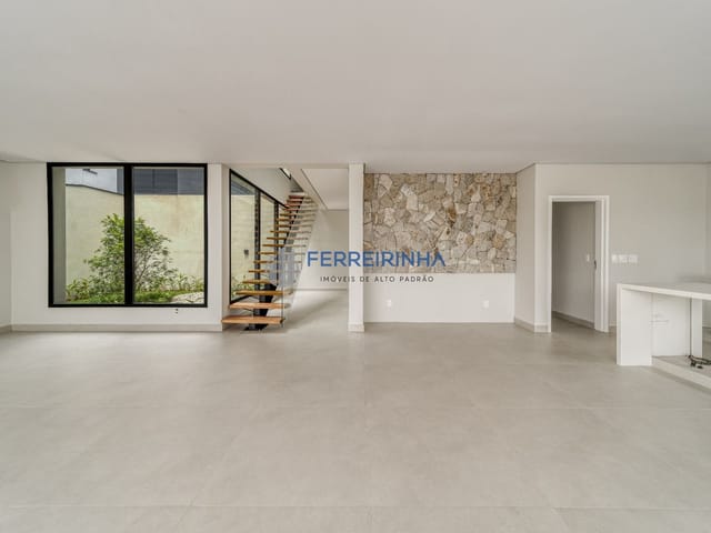Casa com 451m² 3 quartos e 4 banheiros, à venda, no bairro Condomínio Residencial Monaco em São José dos Campos