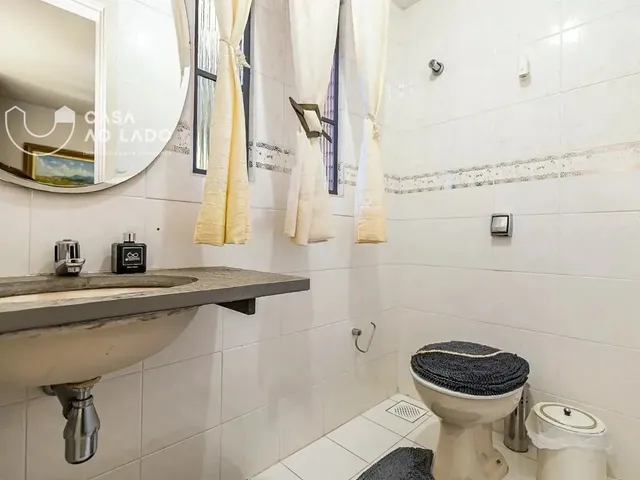 Casa 4 quartos e 5 banheiros, à venda, no bairro Jardim Botânico em Curitiba
