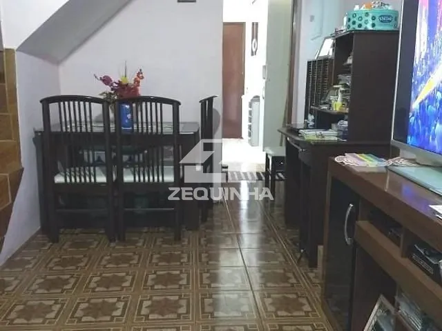 Casa com 128m² 3 quartos e 2 banheiros, à venda, no bairro Jd Dabril em Osasco