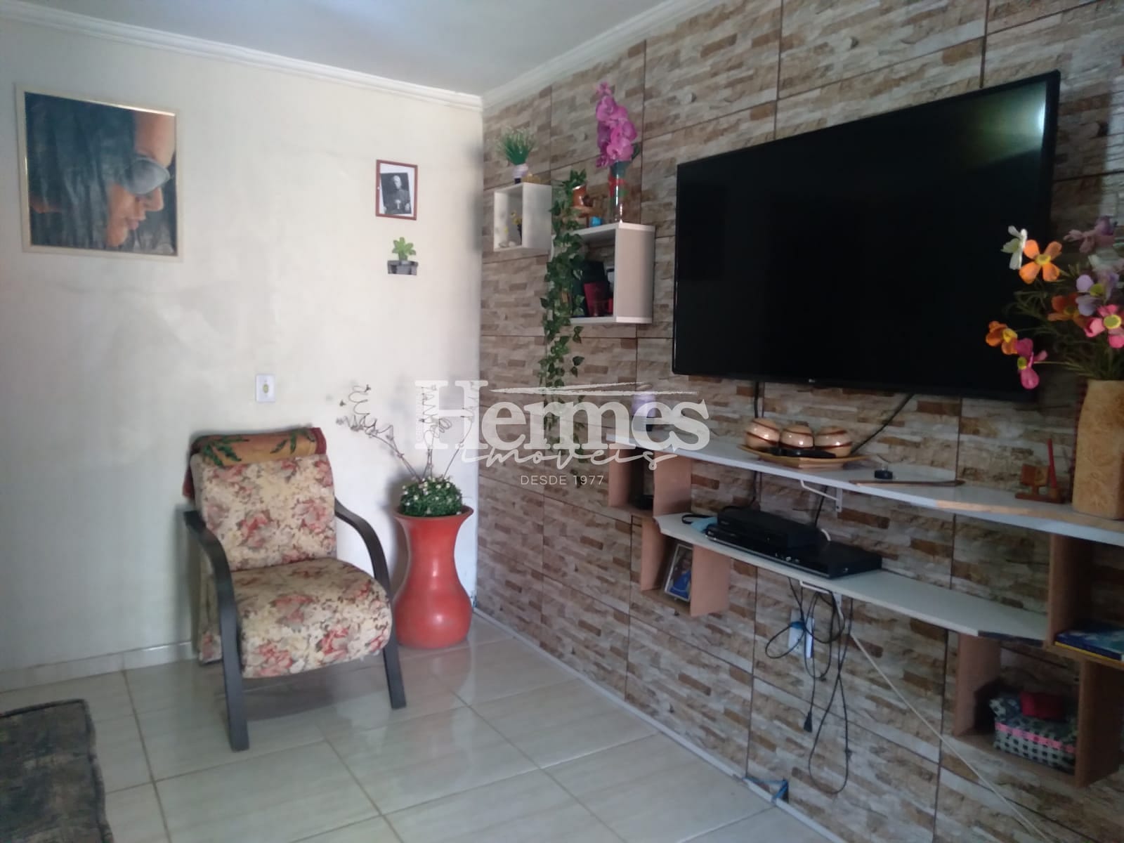 Casa, 3 quartos, 200 m² - Foto 1