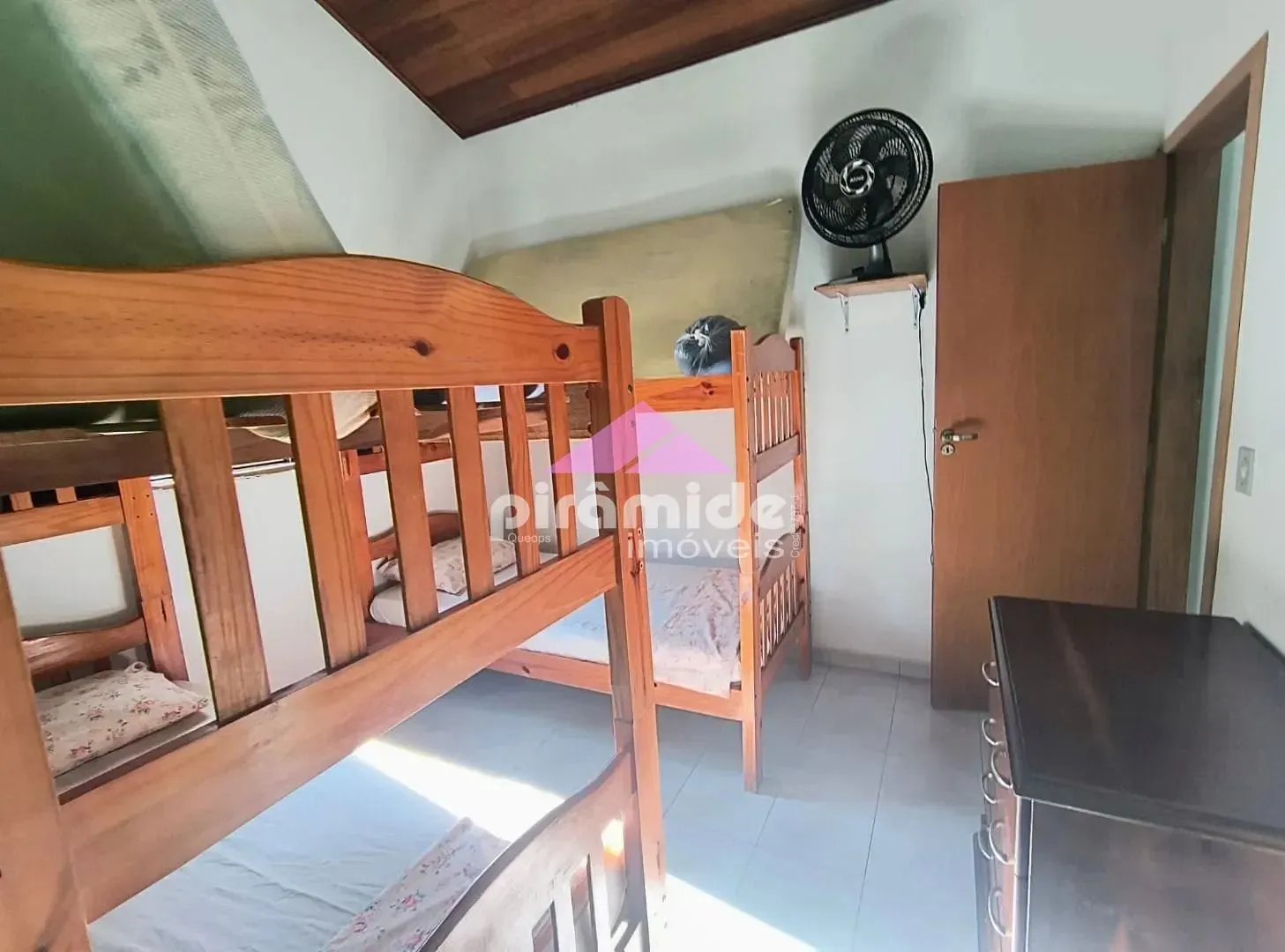 Casa, 3 quartos, 270 m² - Foto 19