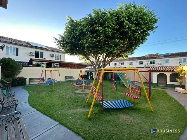 Casa 2 quartos e 1 banheiro, para alugar, no bairro Parque Jóquei Club em Campos dos Goytacazes