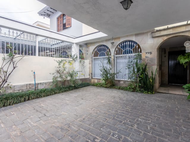 Foto do Casa - Casa para venda em Parque Jabaquara com 4 quartos, sendo 2 suítes , 200m² | Correteria Imóveis